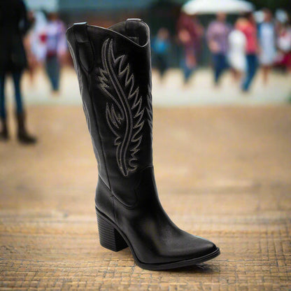 Bota Vaquera Cowboy en color negro y coñac para dama Suzy Love 6010