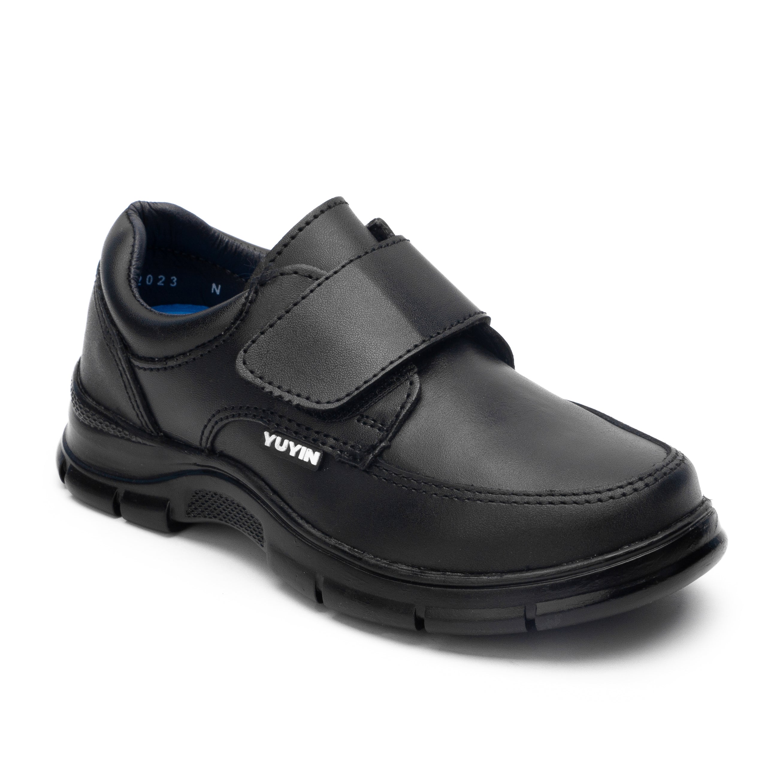 Zapato Escolar Color Negro con Velcro para Ni o Marca Yuyin 23282