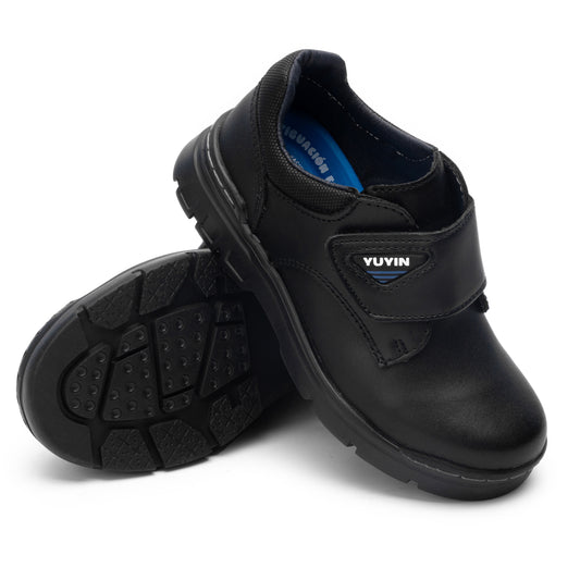 Zapato escolar para Niño en Color Negro con Velcro Marca Yuyin 23292